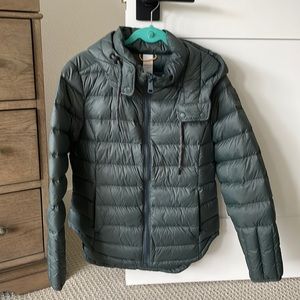 LOLE women’s jacket size large, only worn once! Beautiful slate, green color!